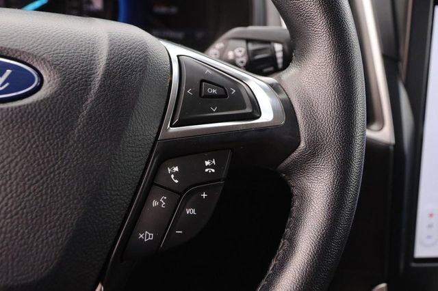 Certified 2024 Ford Edge SEL image 12