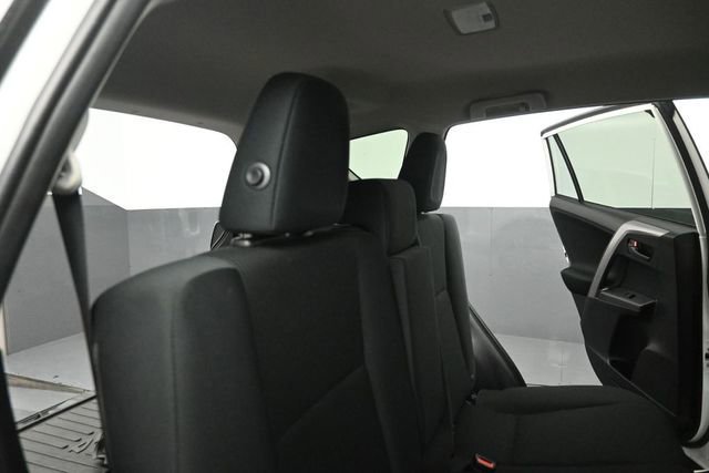 Used 2018 Toyota RAV4 LE w/ All Weather Liner Package AWD/4WD image 38