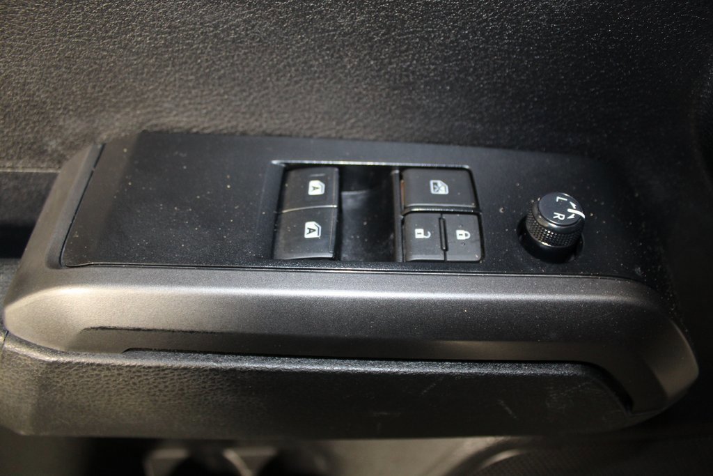 Used 2023 Toyota Tacoma TRD Off-Road image 20