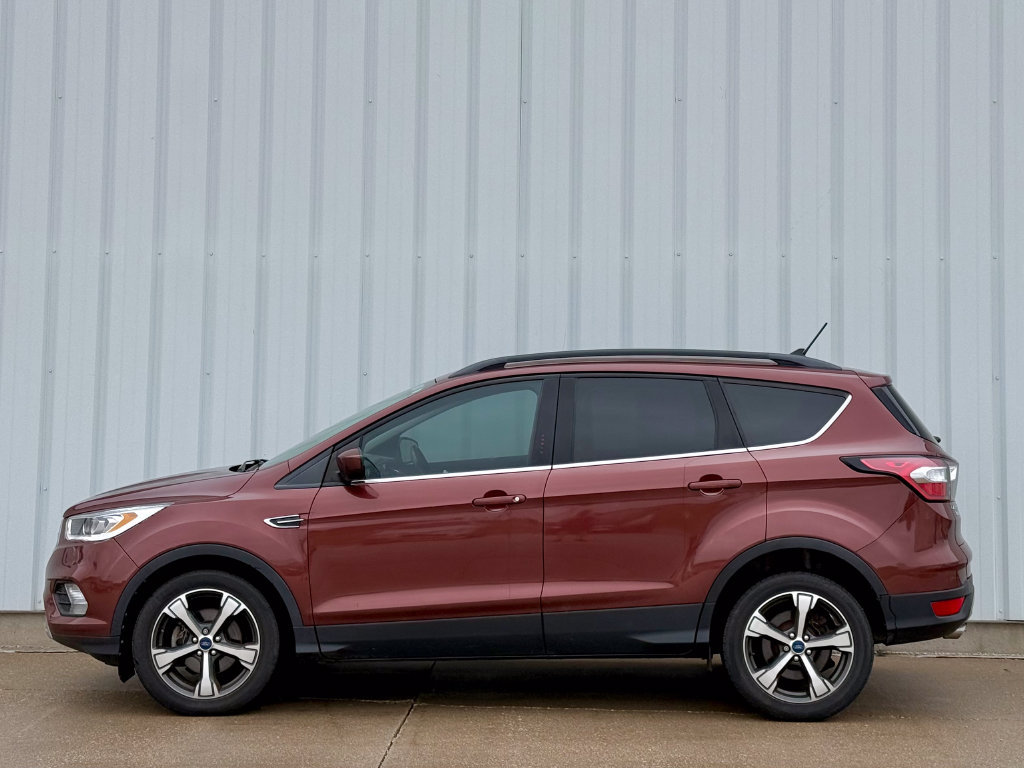 Certified 2018 Ford Escape SEL FWD image 3