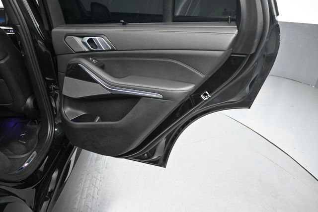 Used 2025 BMW X5 xDrive40i w/ Executive Package AWD/4WD image 29