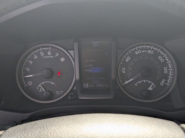 Used 2019 Toyota Tacoma TRD Off-Road image 13