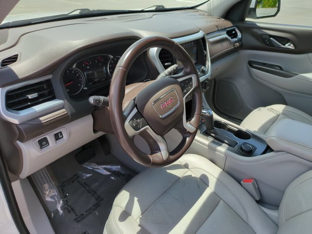 Used 2018 GMC Acadia SLT FWD image 17