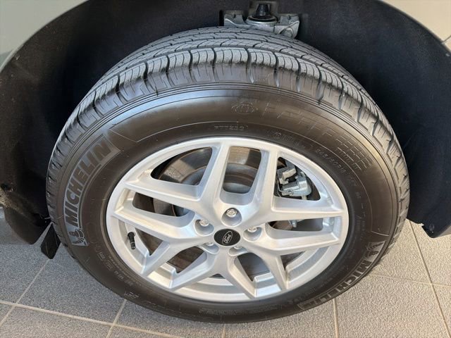 Certified 2024 Ford Edge SEL w/ Convenience Package AWD/4WD image 6