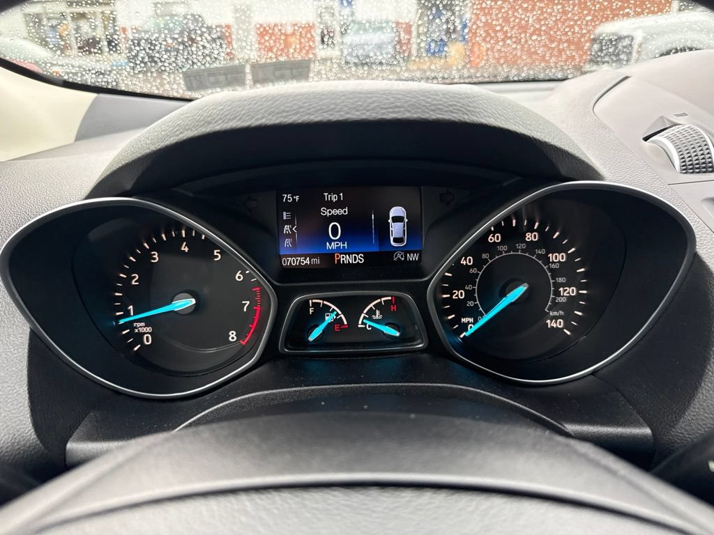 Certified 2017 Ford Escape Titanium AWD/4WD image 21