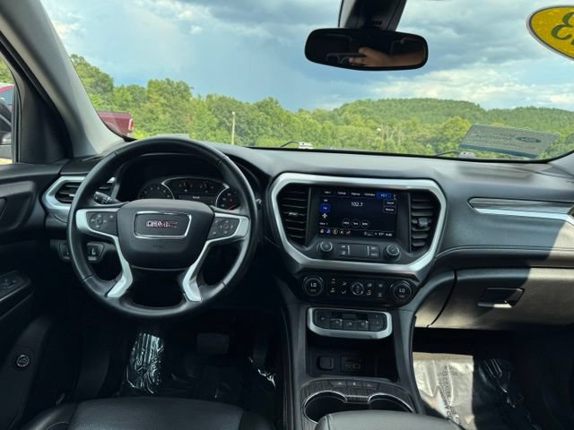 Used 2023 GMC Acadia SLT AWD/4WD image 19