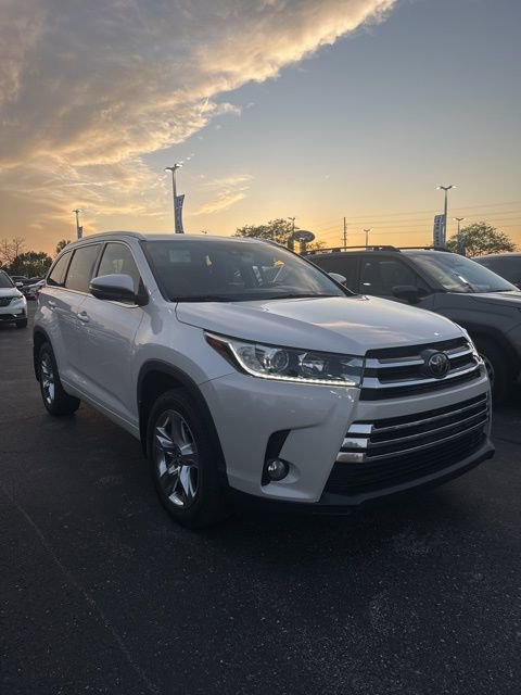 Used 2018 Toyota Highlander Limited