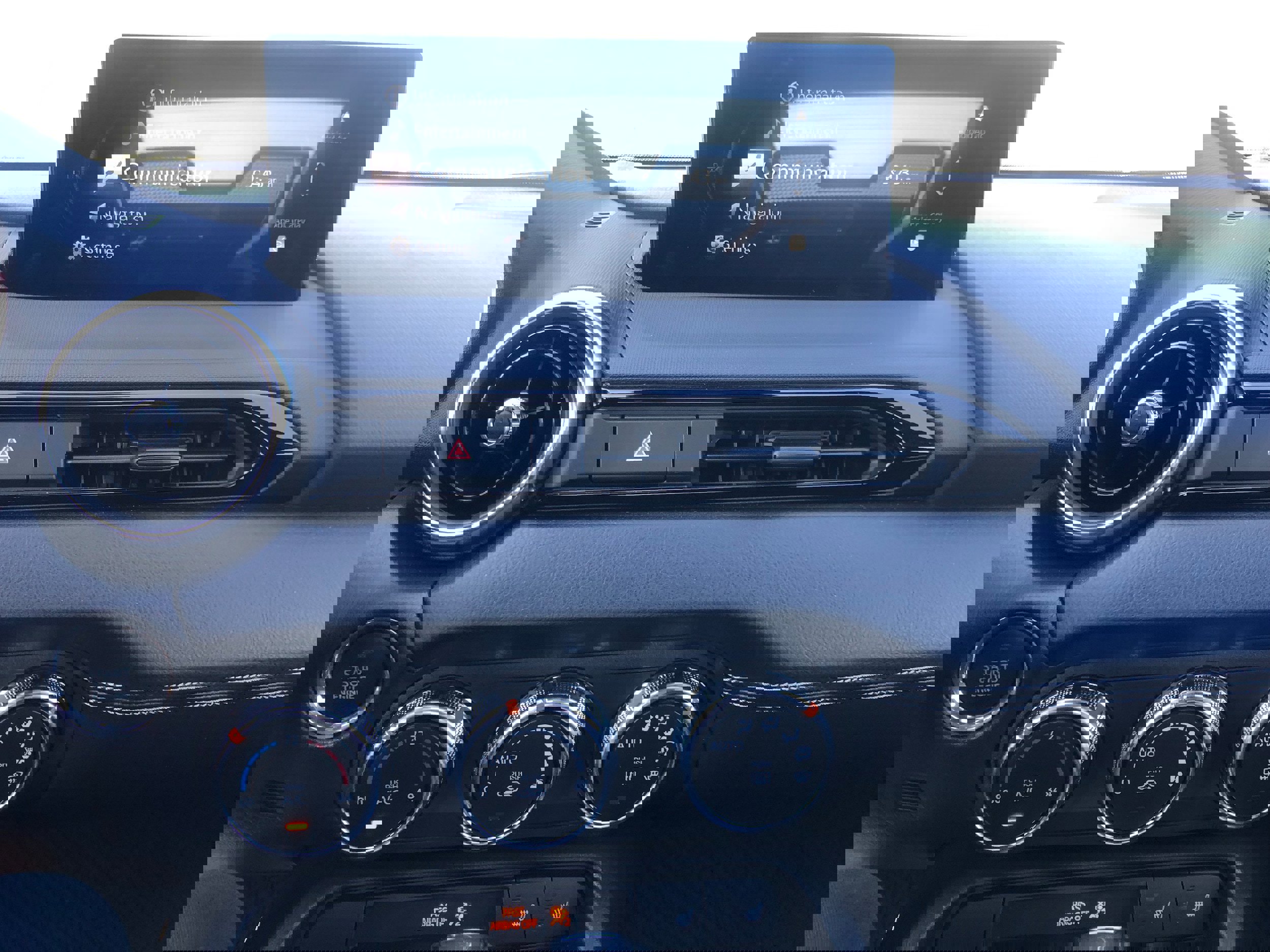 Used 2024 MAZDA MX-5 Miata Grand Touring image 12