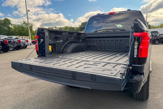 Certified 2022 Ford F150 Lightning XLT AWD/4WD image 20