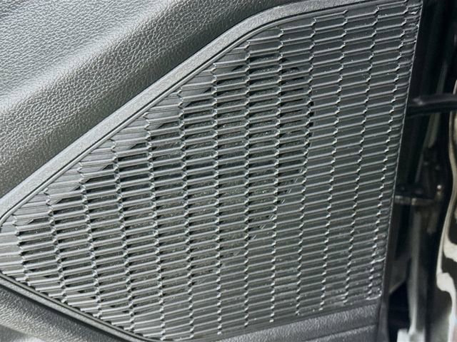 Used 2023 Jeep Grand Cherokee L Limited image 23