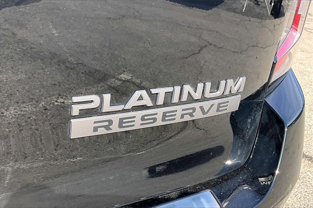 Used 2025 Nissan Armada Platinum Reserve image 29