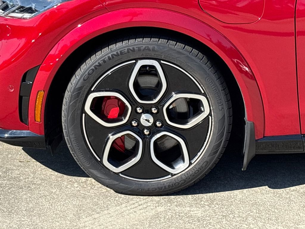 Certified 2022 Ford Mustang Mach-E GT image 12