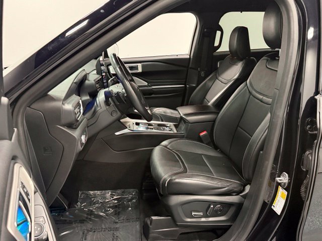 Certified 2020 Ford Explorer ST w/ Premium Technology Package AWD/4WD image 10