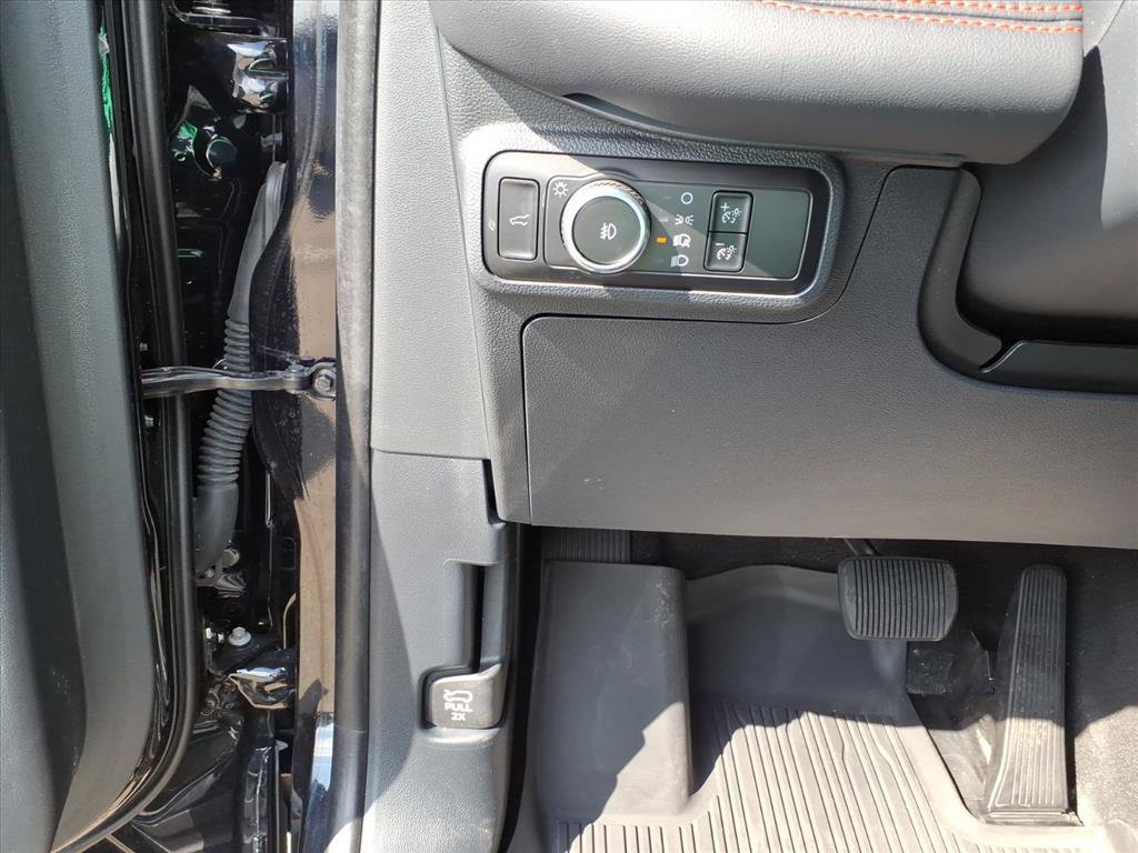 Certified 2025 Ford Explorer ST image 10