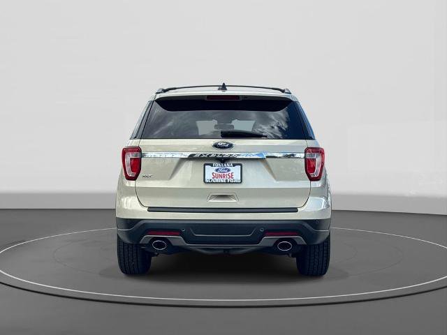 Certified 2018 Ford Explorer XLT FWD image 6
