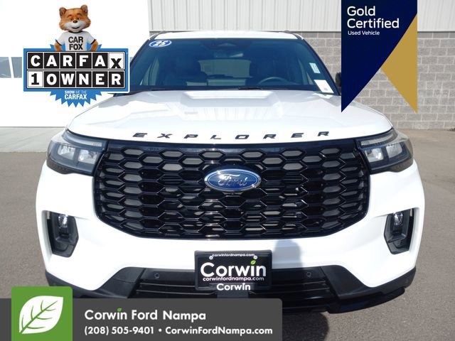 Certified 2025 Ford Explorer ST-Line w/ Premium Package image 8