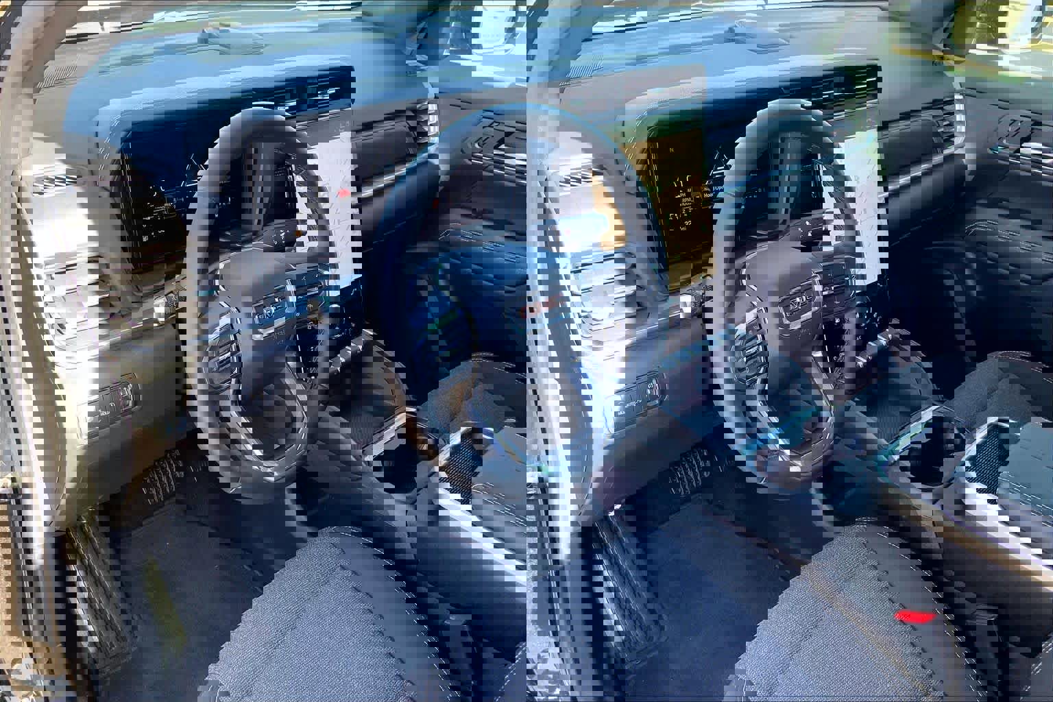 Used 2026 GMC Terrain Elevation image 17