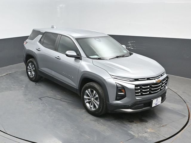 Used 2025 Chevrolet Equinox LT AWD/4WD image 16