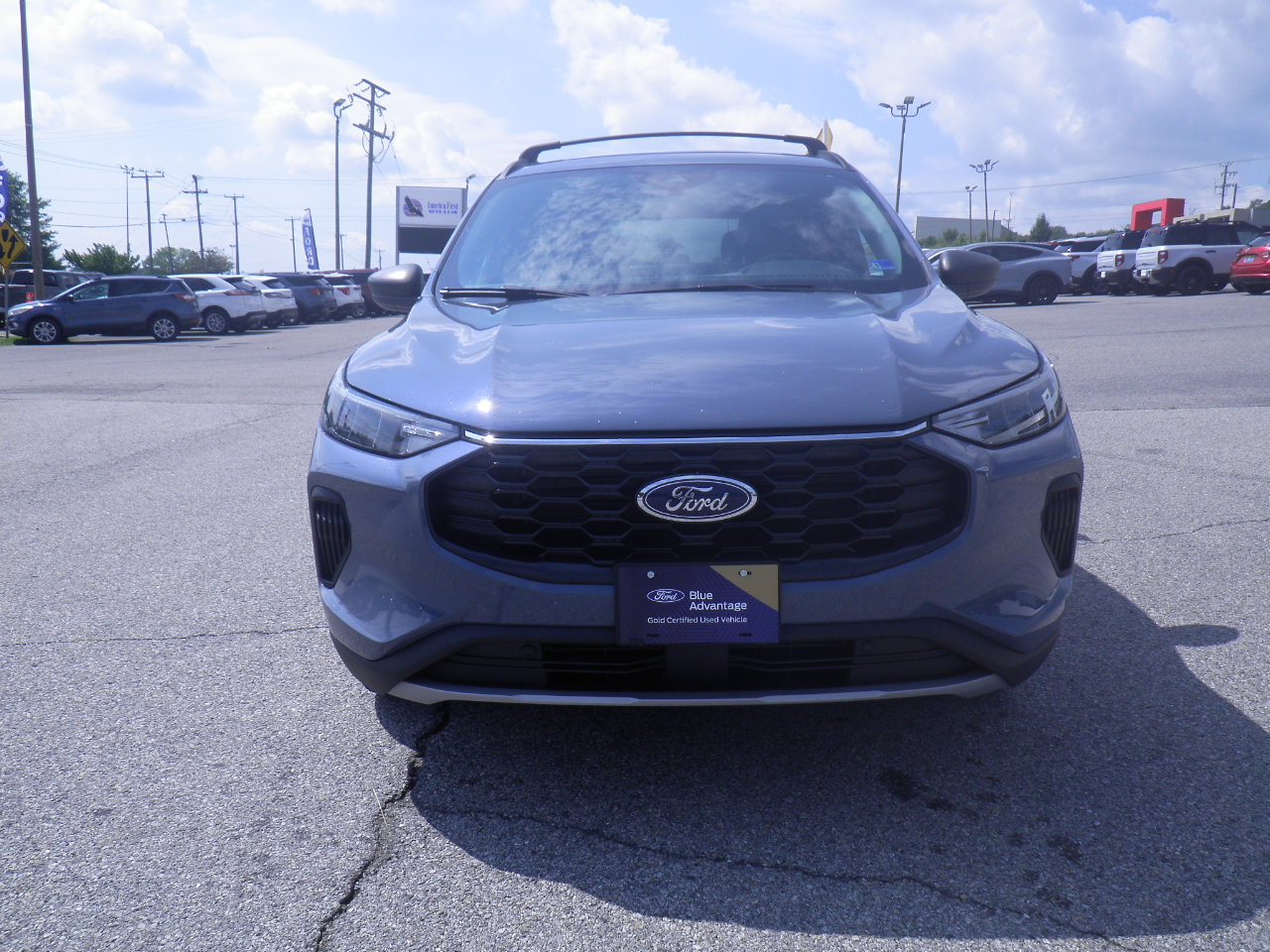 Certified 2025 Ford Escape ST-Line w/ Tech Pack #1 AWD/4WD image 2