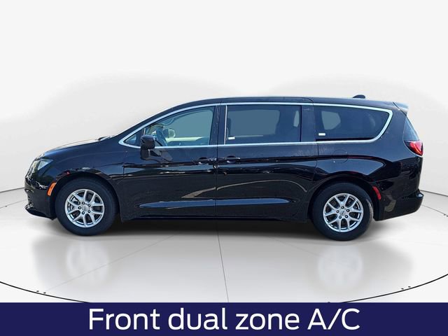 Used 2024 Chrysler Voyager LX FWD image 8