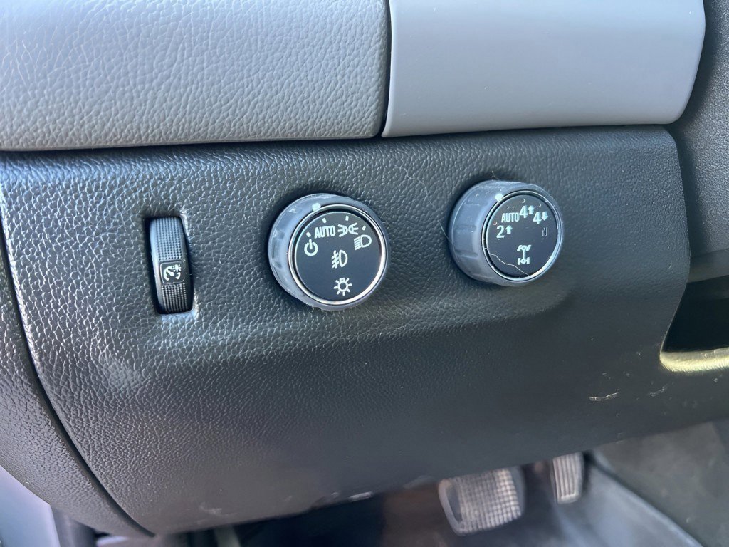 Used 2018 Chevrolet Colorado LT w/ LT Convenience Package image 26