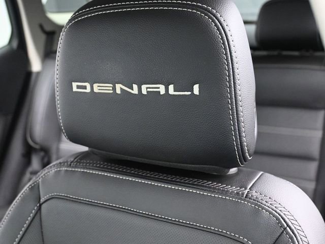 Used 2022 GMC Terrain Denali image 16
