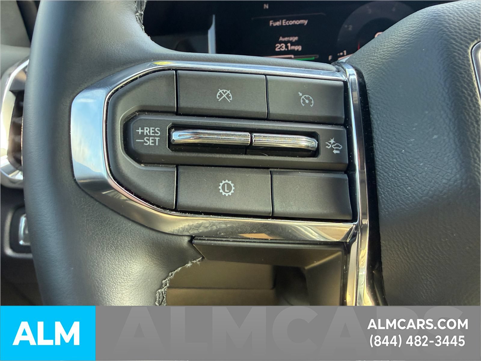 Used 2025 GMC Acadia Elevation w/ Elevation Premium Package FWD image 23