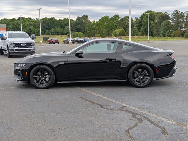 Certified 2024 Ford Mustang GT RWD image 7