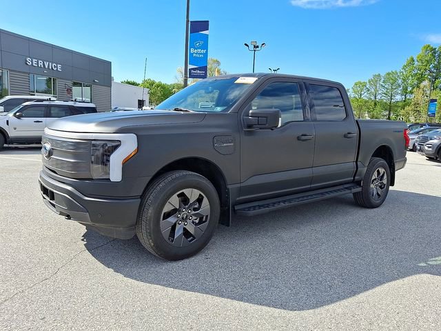 Certified 2022 Ford F150 Lightning Lariat AWD/4WD image 6