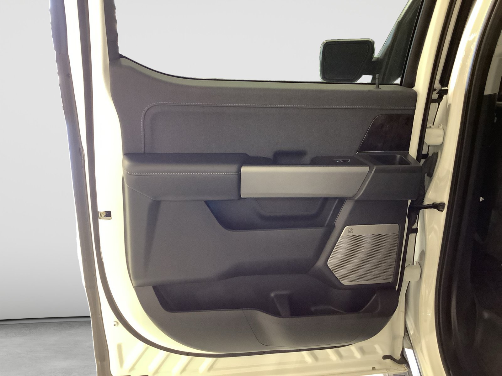 Certified 2022 Ford F150 Lariat RWD image 22
