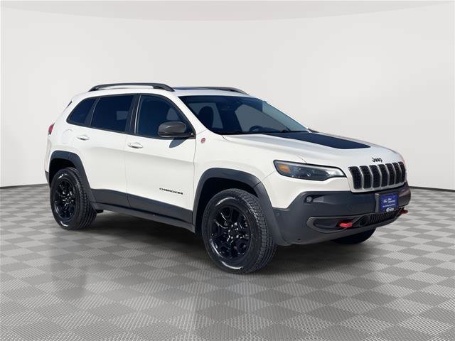 Used 2019 Jeep Cherokee Trailhawk AWD/4WD image 5