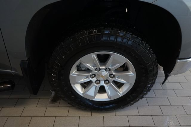 Used 2023 Chevrolet Silverado 1500 LT image 16