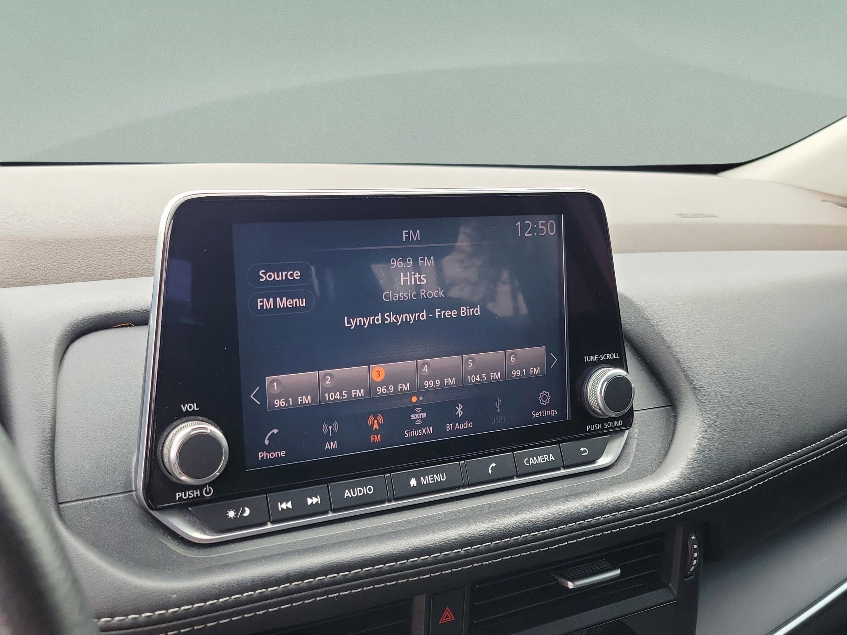 Used 2021 Nissan Rogue S image 13