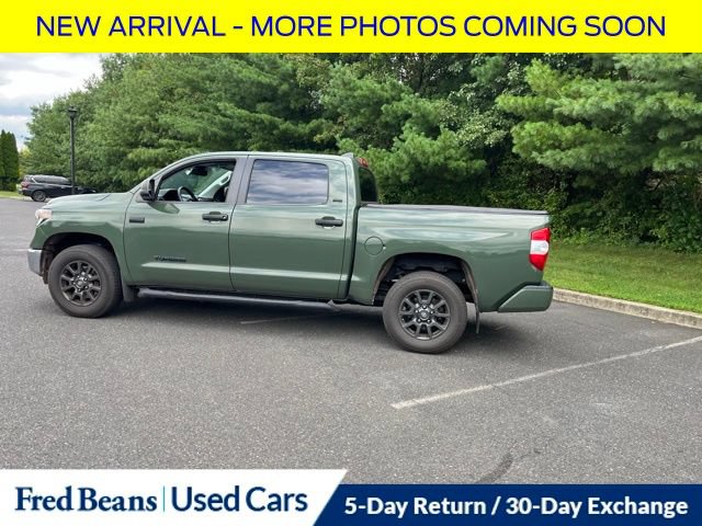 Used 2021 Toyota Tundra SR5 w/ Trail Edition AWD/4WD image 12