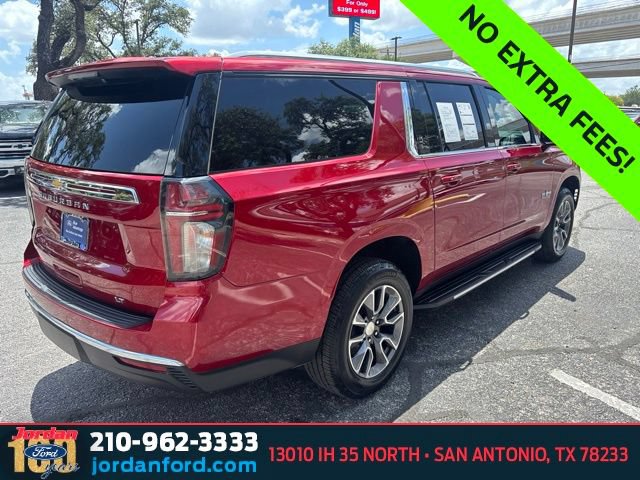 Used 2022 Chevrolet Suburban LT w/ Luxury Package RWD image 9