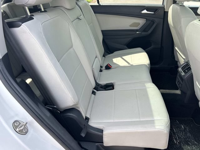 Used 2018 Volkswagen Tiguan SE FWD image 26