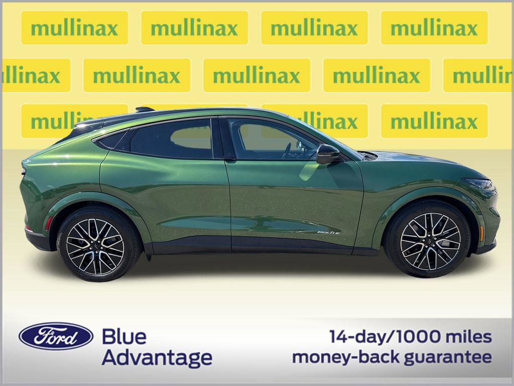 Certified 2025 Ford Mustang Mach-E Premium image 2