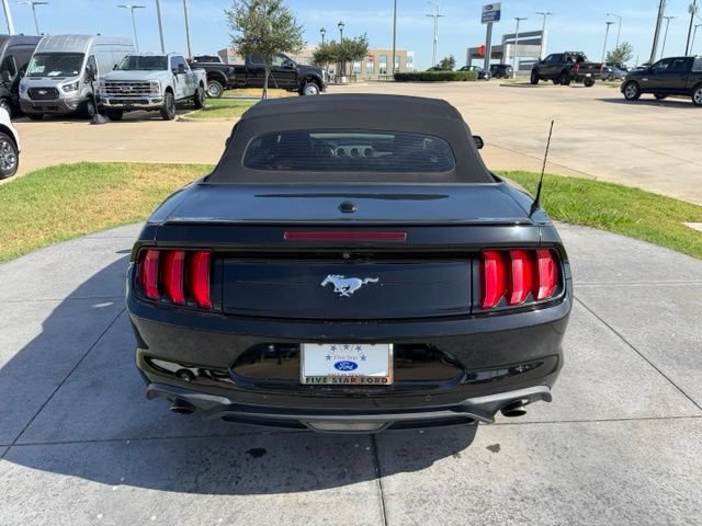Certified 2020 Ford Mustang Premium RWD image 5