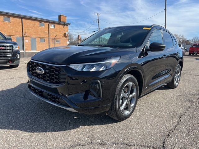 Certified 2024 Ford Escape ST-Line w/ Tech Pack #1 image 6