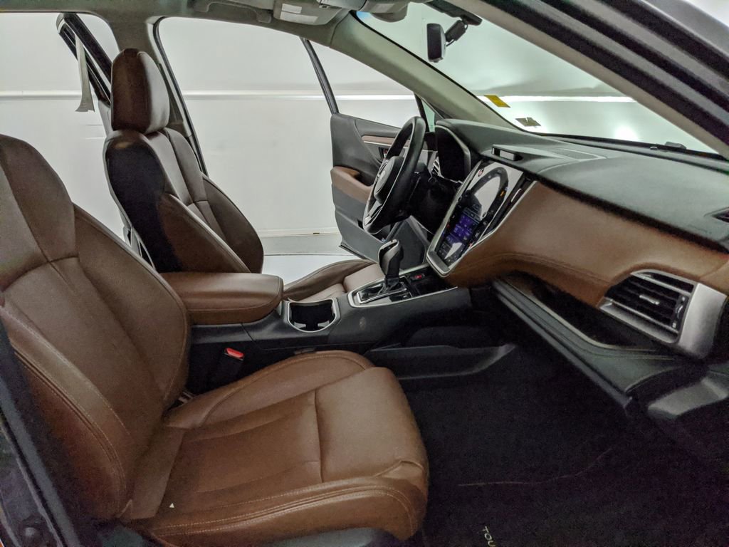 Used 2020 Subaru Outback Touring AWD/4WD image 20
