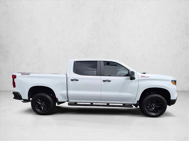 Used 2025 Chevrolet Silverado 1500 Custom Trail Boss AWD/4WD image 4