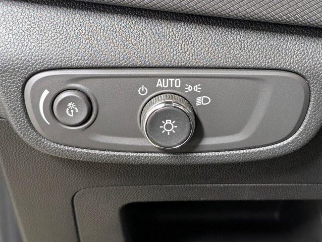 Used 2024 Chevrolet TrailBlazer ACTIV w/ Convenience Package AWD/4WD image 9