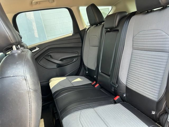 Certified 2019 Ford Escape SE FWD image 9