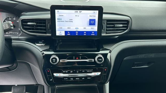 Certified 2024 Ford Explorer ST-Line w/ Class IV Trailer Tow Package image 22