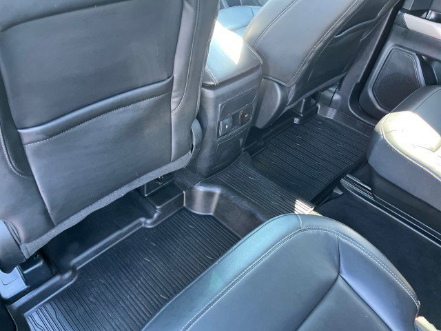 Certified 2022 Ford Explorer XLT w/ Equipment Group 202A image 27