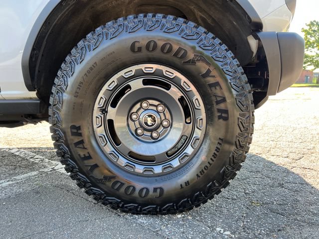 Certified 2025 Ford Bronco Badlands AWD/4WD image 13