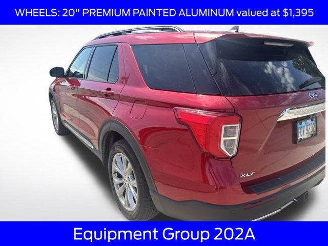 Certified 2024 Ford Explorer XLT w/ Equipment Group 202A AWD/4WD image 5