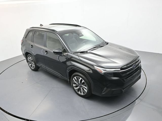 Used 2025 Subaru Forester Touring w/ Popular Package - Touring AWD/4WD image 19