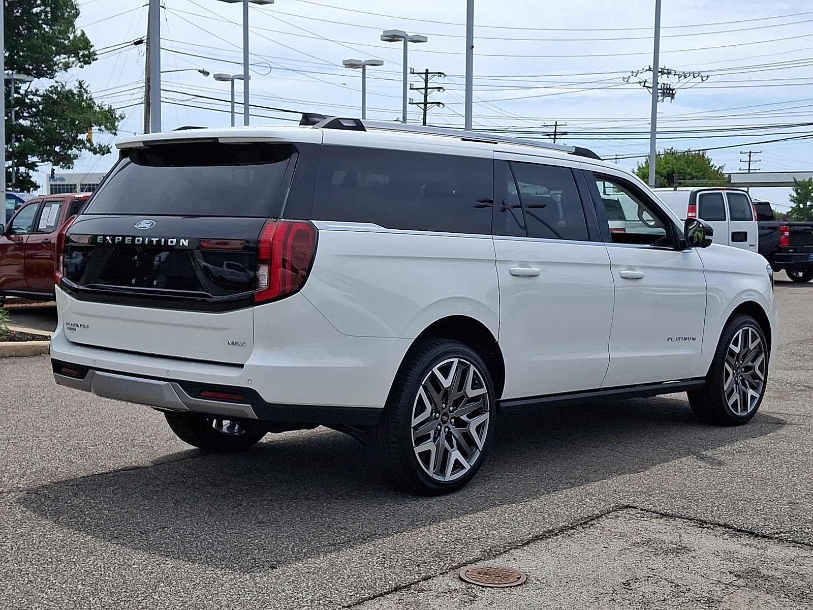Certified 2026 Ford Expedition Max Platinum w/ Platinum Ultimate Package AWD/4WD image 11