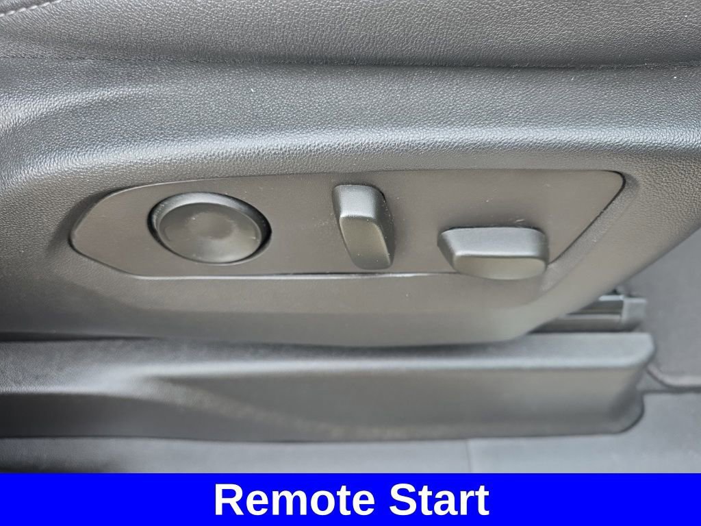 Used 2023 Chevrolet Tahoe LT w/ Luxury Package image 11